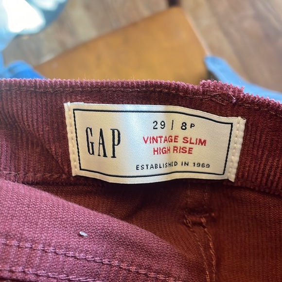 NEW Gap Vintage Slim High Rise Corduroys 8p - Picture 4 of 6